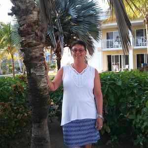 Meet your Posher, Anne